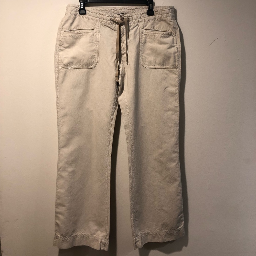 The North Face women’s draw string pant 12 cream